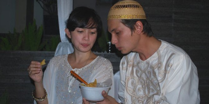 Ussy - Andhika Pastikan Nikah Saat Ultah - KapanLagi.com