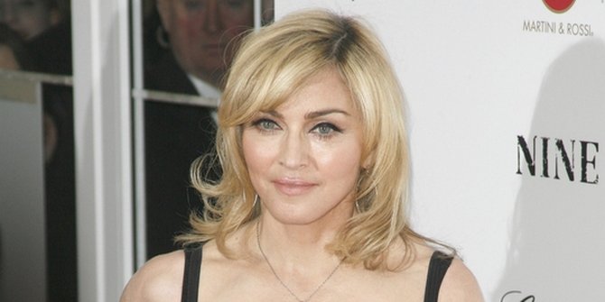 Film Madonna Dapat Kehormatan di London Film Festival