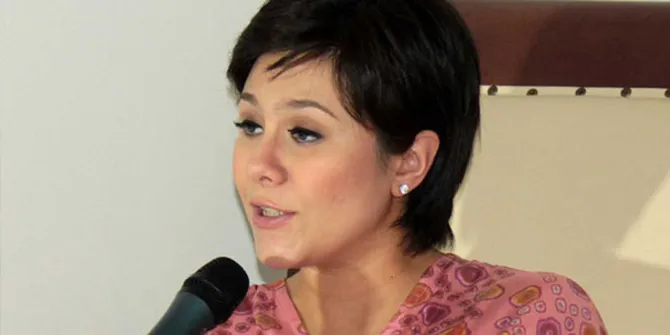 Wulan Guritno Makin Senang Dipijit