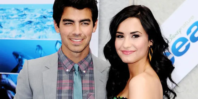 Demi Lovato dan Joe Jonas Balikan Lagi? - KapanLagi.com