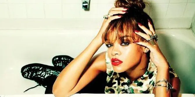 Rihanna Suguhkan Tarian Exotic di Video Klip Baru