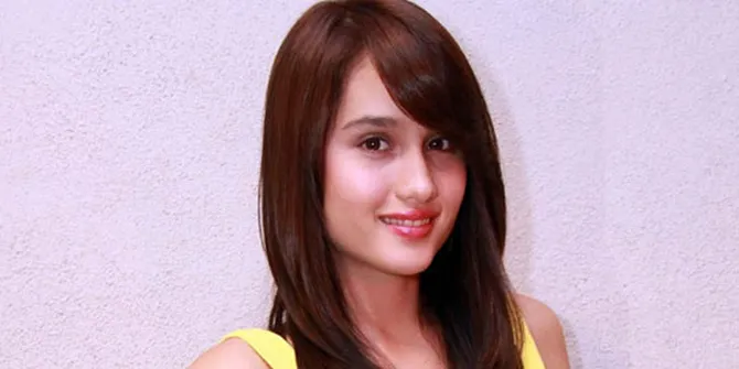 Cinta Laura Pernah Dirikan Studio Musik di Gunung Salak