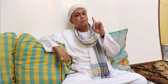 FPI: Ariel Bukan Pahlawan, Bintang Porno Kok Disambut
