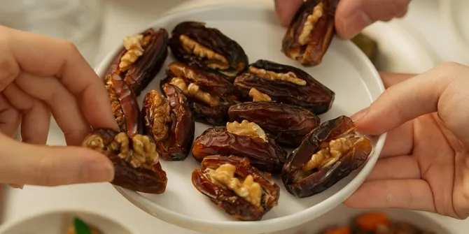 10 Pilihan Buah untuk Takjil yang Cocok untuk Mengisi Tenaga saat Perut Kosong Selama Bulan Puasa