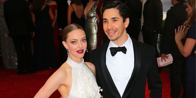 2 Tahun Pacaran, Amanda Seyfried - Justin Long Akhirnya 