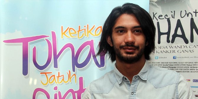 4 Film Terbaru Reza Rahadian, Intip Yuk - KapanLagi.com