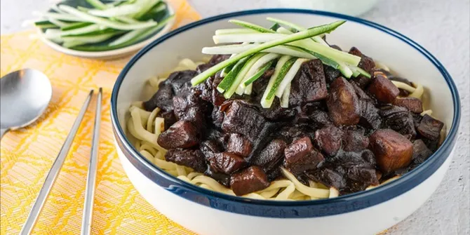 5 Jenis Mie Khas Korea Selatan yang Wajib Dicoba, Biar Vibes Nonton Drakor Makin Terasa