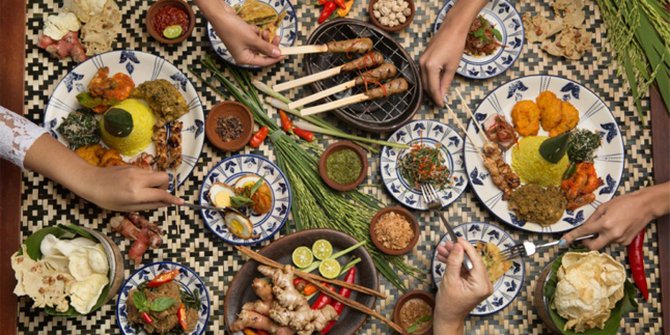 5 Kuliner Legendaris Bali yang Kelezatannya Selalu Bikin Kangen