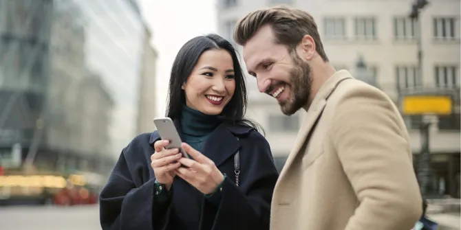 5 Sikap Menawan Perempuan yang Bikin Pria Semakin Terpesona, Yuk Simak!