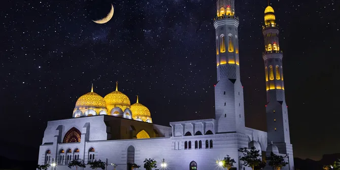 6 Amalan Ibadah untuk Raih Malam Lailatul Qadar, Sesuai Sunnah Rasulullah SAW dalam Hadis
