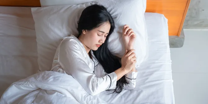 6 Gaya Tidur yang Mencerminkan Kepribadian Sosialmu, Seberapa Mudah Kamu Menjadi Favorit di Hati Orang?