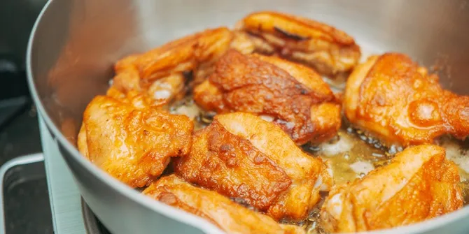 6 Resep Ayam Goreng Thailand yang Praktis dan Cocok untuk Lauk Makan Keluarga