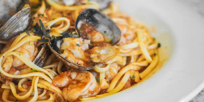 6 Resep Kreasi Olahan Tom Yum Pasta yang Bisa Jadi Ide Menu Unik di Rumah