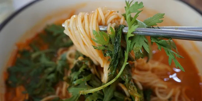 6 Resep Mie Tomyam Thailand yang Praktis dan Anti Gagal, Cocok Jadi Hidangan Keluarga