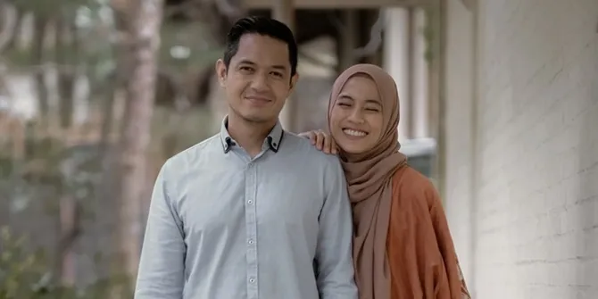 7 Tahun Jauh dari Gosip Miring, Ini Tips Harmonis Rumah Tangga Dude Harlino dan Alyssa Soebandono