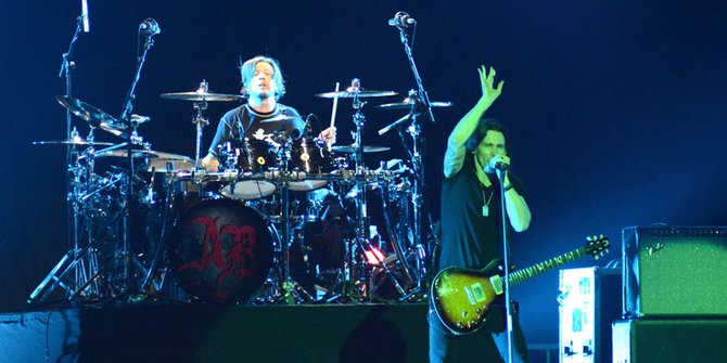 Konser Alter Bridge, Seperti Seharusnya