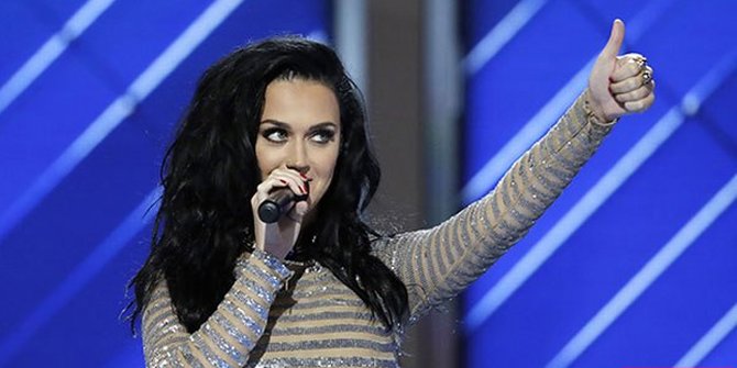 Adiknya Melahirkan, Katy Perry Pernah Nekat Jadi 'Dokter' Dadakan