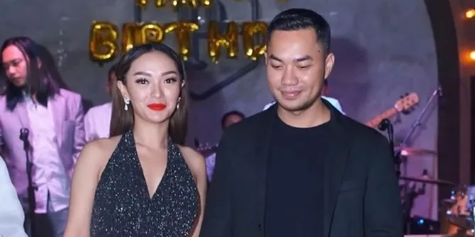 Akad Nikah Dilakukan Tanpa Penghulu, Zaskia Gotik Sudah Konsultasi ke KUA