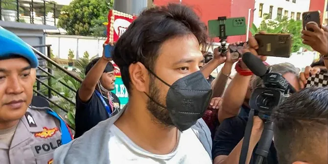 Ammar Zoni Semakin Religius di Dalam Tahanan, Rajin Salat dan Puasa Senin Kamis