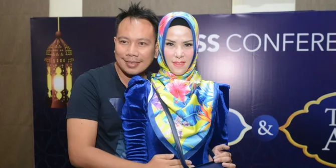 Angel Lelga dan Vicky Prasetyo Kompak Tak Hadiri Sidang Cerai Perdana