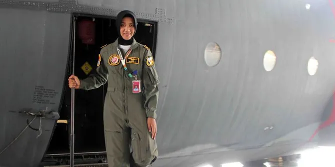 Anisa Amalia Octavia, Pilot Perempuan Pertama Indonesia Terbangkan Hercules