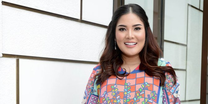 Anniversary Pernikahan, Nindy Tulis Kata Romantis Buat 