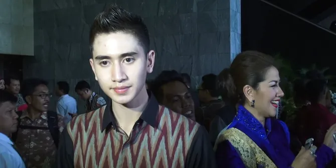 Antara Jadi Politisi dan Aktor, Verrell Bramasta Pilih 