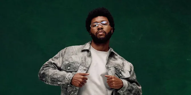 Arti dan Makna Lagu Better – Khalid, Tentang Kebahagiaan Fana Menjalani Hubungan Tanpa Status