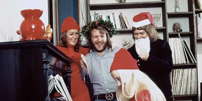 Arti dan Makna Lagu Dancing Queen, Ketika Kegembiraan Menyembunyikan Kesedihan di Baliknya