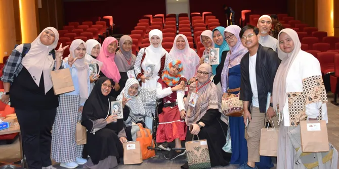 Asma Nadia Ajak Penulis Muda Menyuarakan Kebaikan Lewat Tulisan