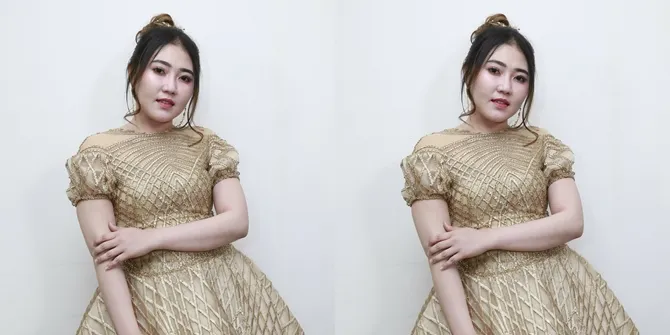 Asyik Naik Perahu, Via Vallen Dikerumuni dan Ditarik Warga