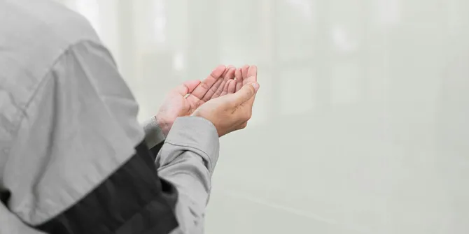 Bacaan Doa Kamilin yang Dibaca saat Waktu Jeda Tarawih dan Witir, Ketahui Keutamaannya