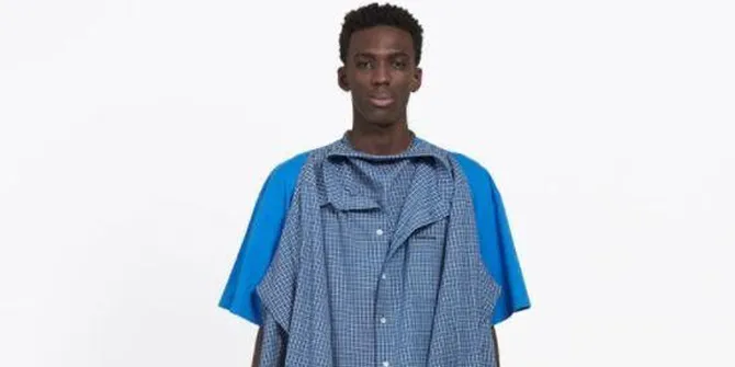 Baju Double Balenciaga Ini Bikin Kamu Jadi Pusat Sorotan, Eh Ini Kaos Apa Kemeja Sih?