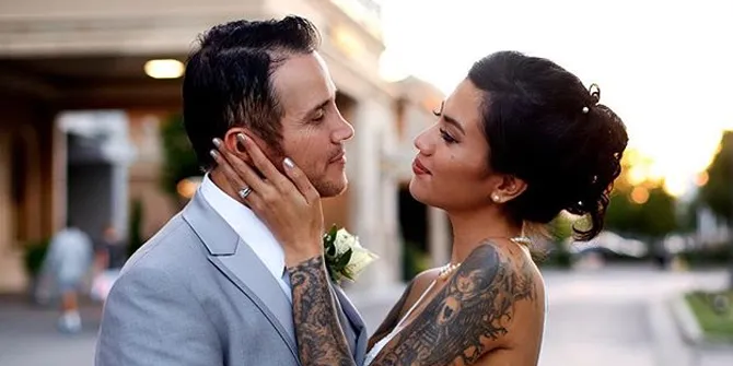 Balas Komentar Netizen Indonesia, Ipar Sarankan Tiga Setia Gara ke Psikolog