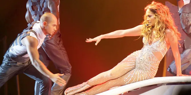 Banyak Tuntutan, Jennifer Lopez Batal Tampil di India