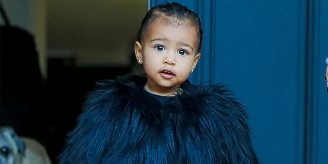 Baru 2 Tahun, North West Sudah Berani Pakai Hair Extensions