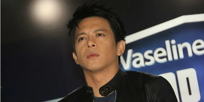 Belajar Dari Masa Lalu, Ariel NOAH Lebih Protektif