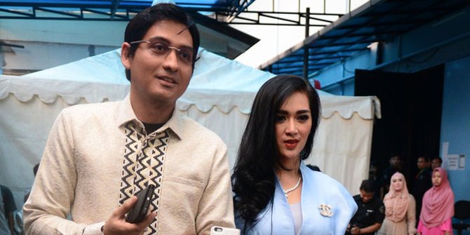 Belum Resmi Nikah, Anak Tiara Dewi Sudah Panggil Lucky Hakim Papa