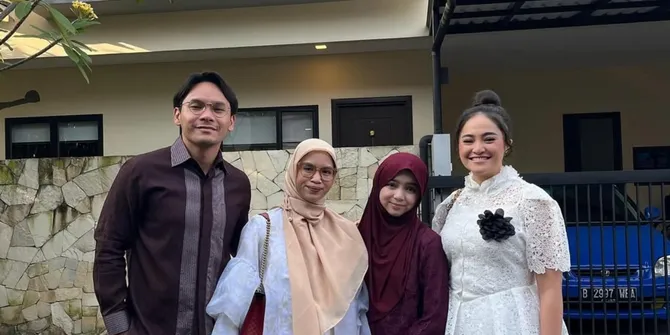Ben Kasyafani Kerja di Malam Tahun Baru, Sienna Liburan ke Bali Bareng Marshanda