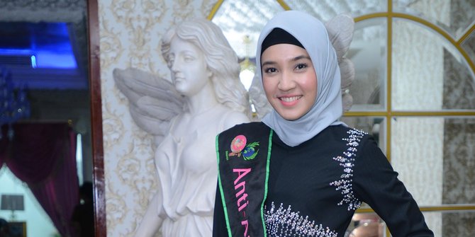 Berbagi Kebaikan, Dhini Aminarti Berikan Saran Menggapai Surga Bagi Wanita Muslim