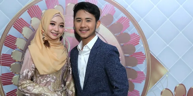 Beri Bunga Mawar pada Ega Noviantika, Rafly DA Matikan Kolom Komentar