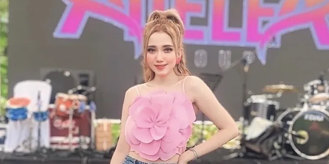 'Birthday Show' Sukses Digelar, Ulang Tahun Lidya Natalya Dirayakan bersama sederet Artis Ternama