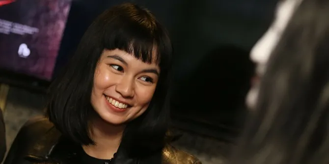 Boneka dan Ritual, Regina Rengganis Main Film PETAK UMPET MINAKO