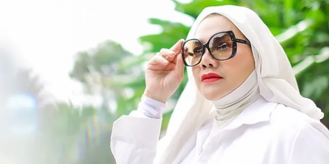 Bongkar Soal Jam Tangan Rp 1,2 M Pemberian Faisal Haris Usai Cerai, Sarita Abdul Mukti ke Jennifer Dunn: Maaf Ya Mbak!