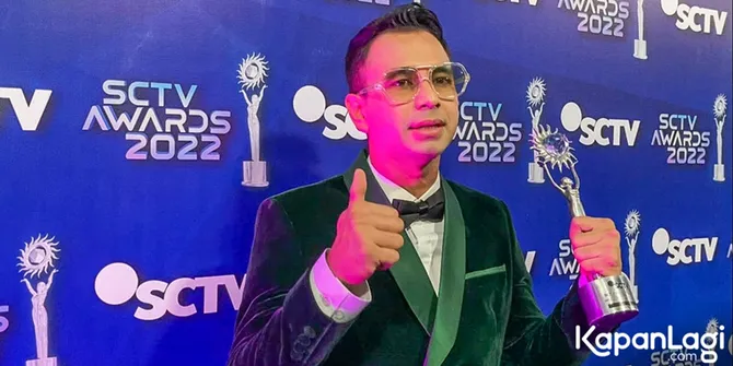 Borong Dua Piala Sekaligus Di SCTV Awards 2022, Raffi Ahmad Kenang Perjalanan Karirnya