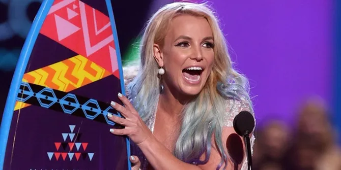 Britney Spears Bakal Rilis Vinyl 'BABY ONE MORE TIME'