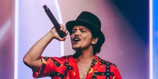 Bruno Mars Hingga Ariana Grande, Ini 42 Lagu yang Dilarang KPI Karena Dinilai Memiliki Muatan Asusila
