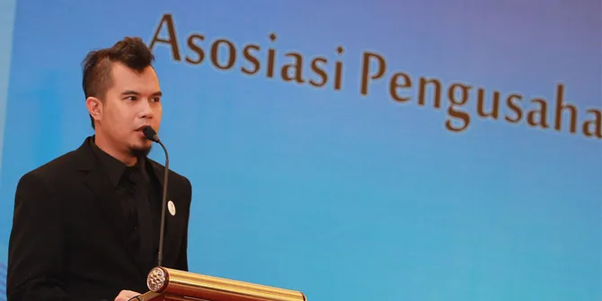 Buat Kementerian Bayangan, Ahmad Dhani Nggak Izin Jokowi