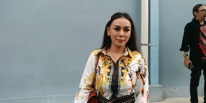 Bukan Rumah dan Mobil, Ini yang Dijanjikan Sang YouTuber pada Bebby Fey