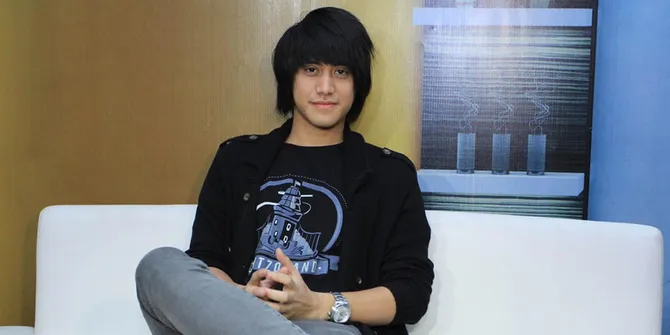 Kevin aprilio beli ferrari dari forex